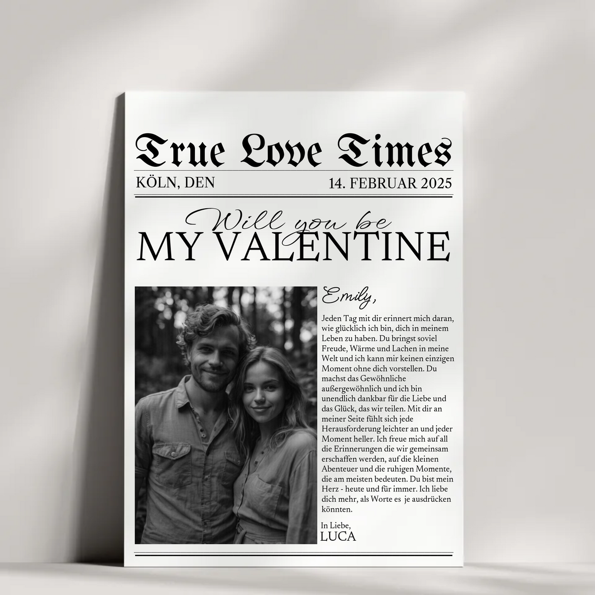 Personalisierbares Zeitungs-Poster True Love Times mit Foto