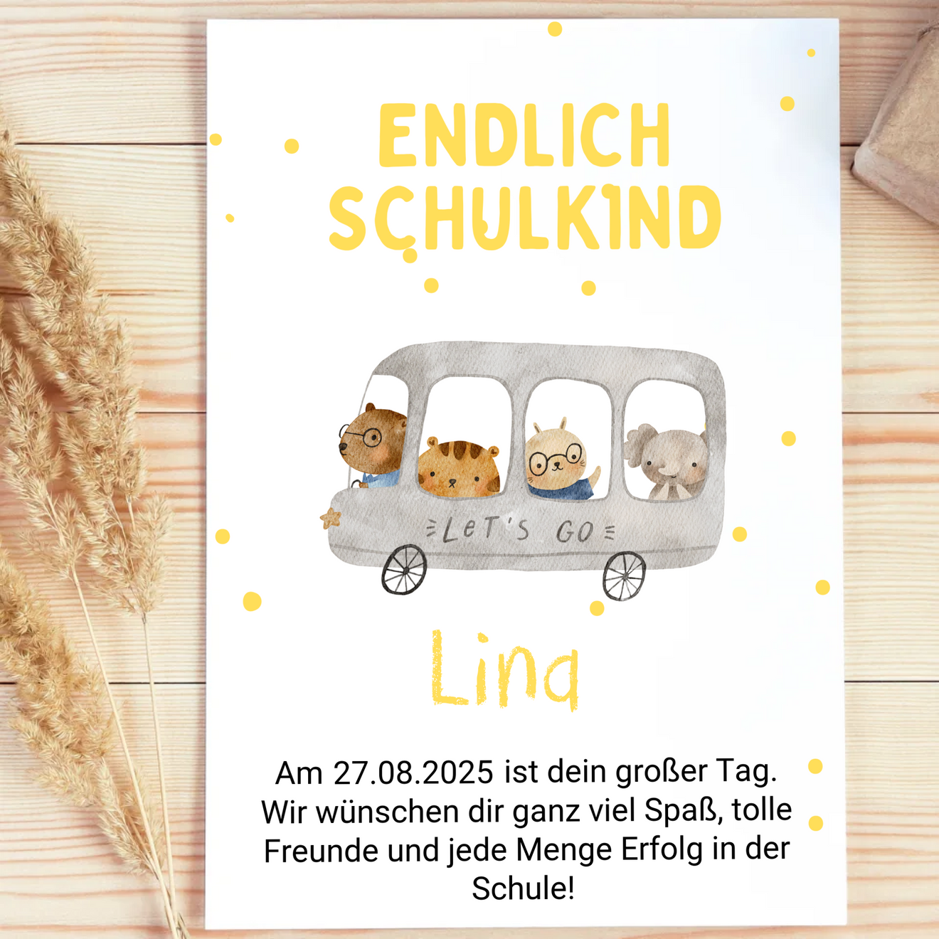 Poster »Endlich Schulkind« mit Aquarell-Tierbus und gelber Schrift
