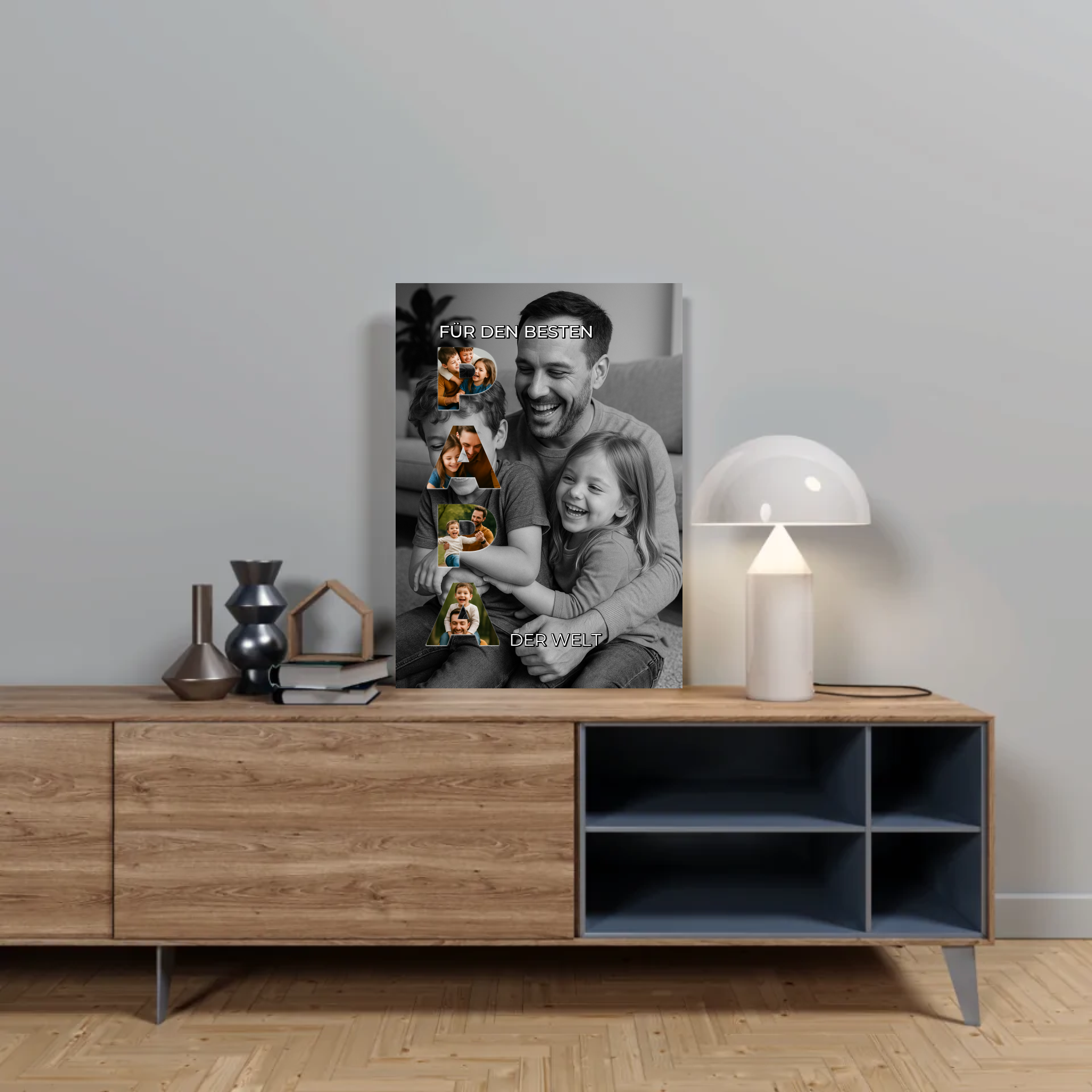 Fotocollage-Poster 'PAPA' mit vier individuellen Fotos und schwarz-weiß Hintergrund