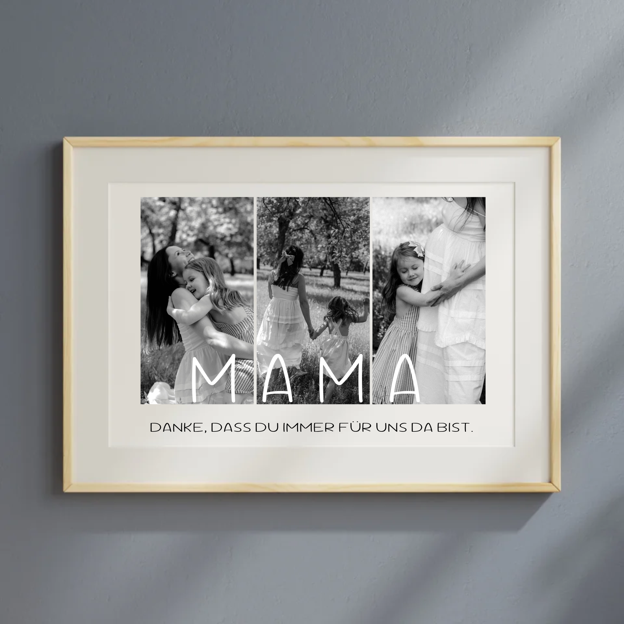 Schwarz-Weiß Fotocollage Poster Mama als persönliches Geschenk