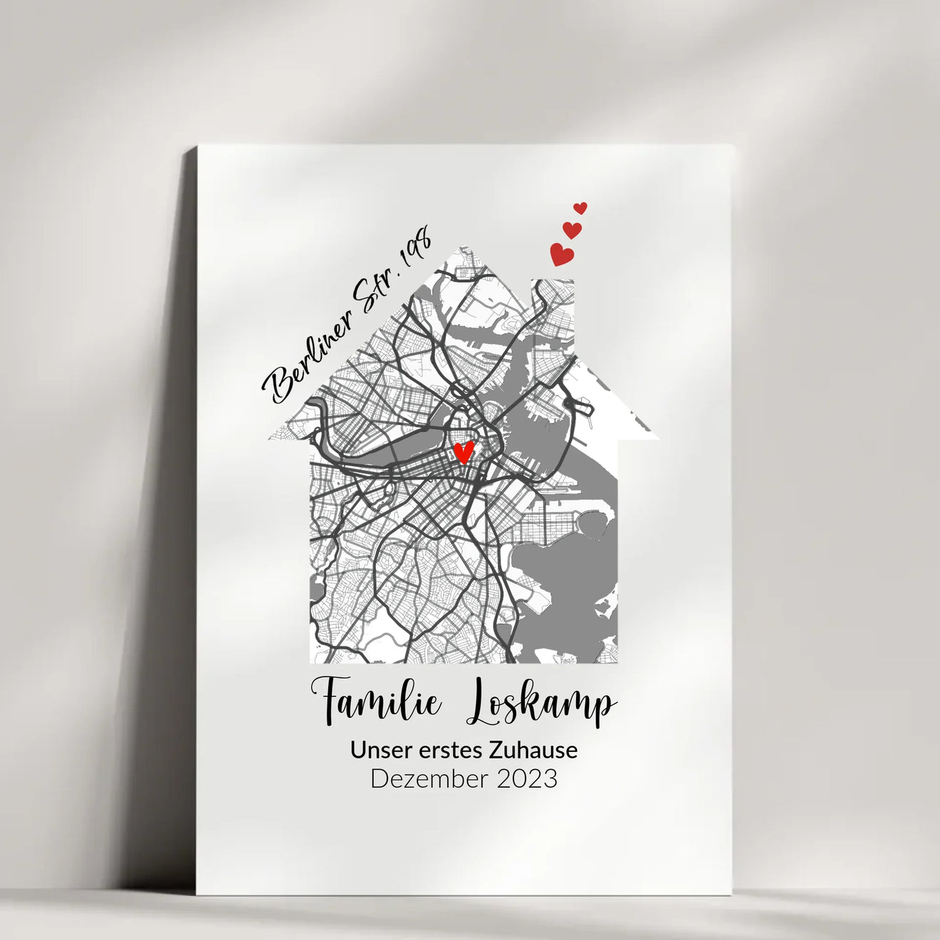 Detailansicht des Einzugsposters mit Familienname und Umzugsdatum